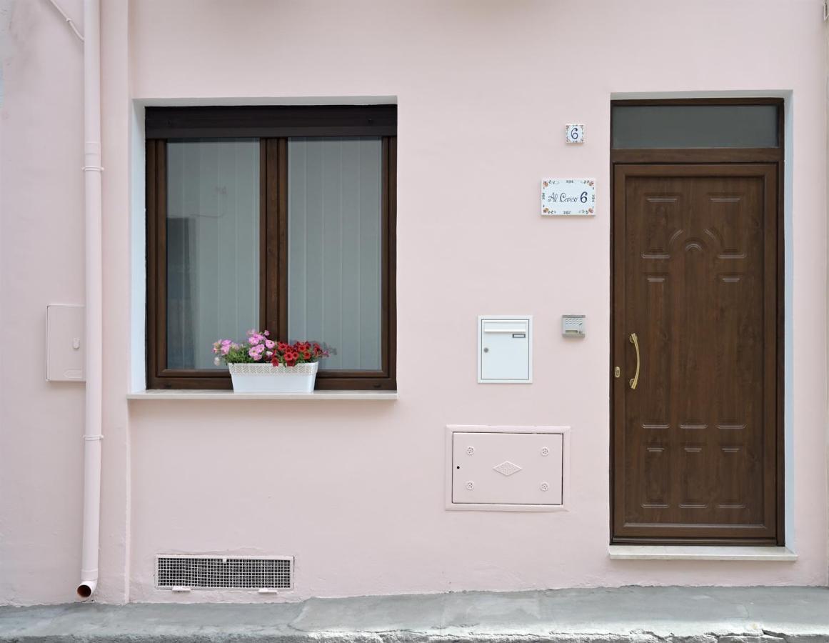 Al Civico 6 Villa Taviano  Exterior foto